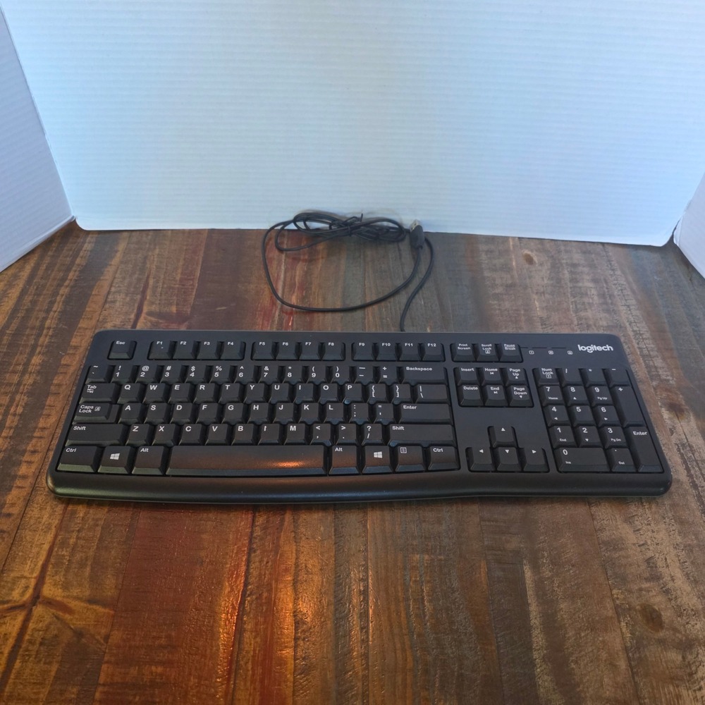 Logitech K120 Wired USB Keyboard‎ Black Full Size Quiet Keys Y-U0009 820-003288